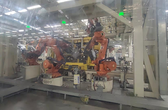 1725415331766949.jpg 吉利寶騰馬來(lái)西亞